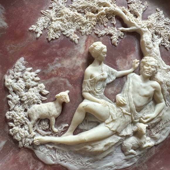 She Walks in Beauty" (Lord Byron), Sculptured by Gayle Bright Appleby. - Picture 2 of 4